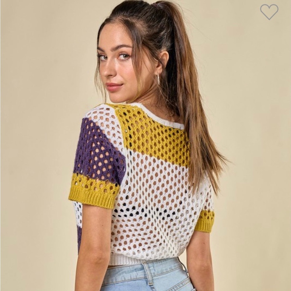 NWT crochet cover up top - Picture 3 of 7